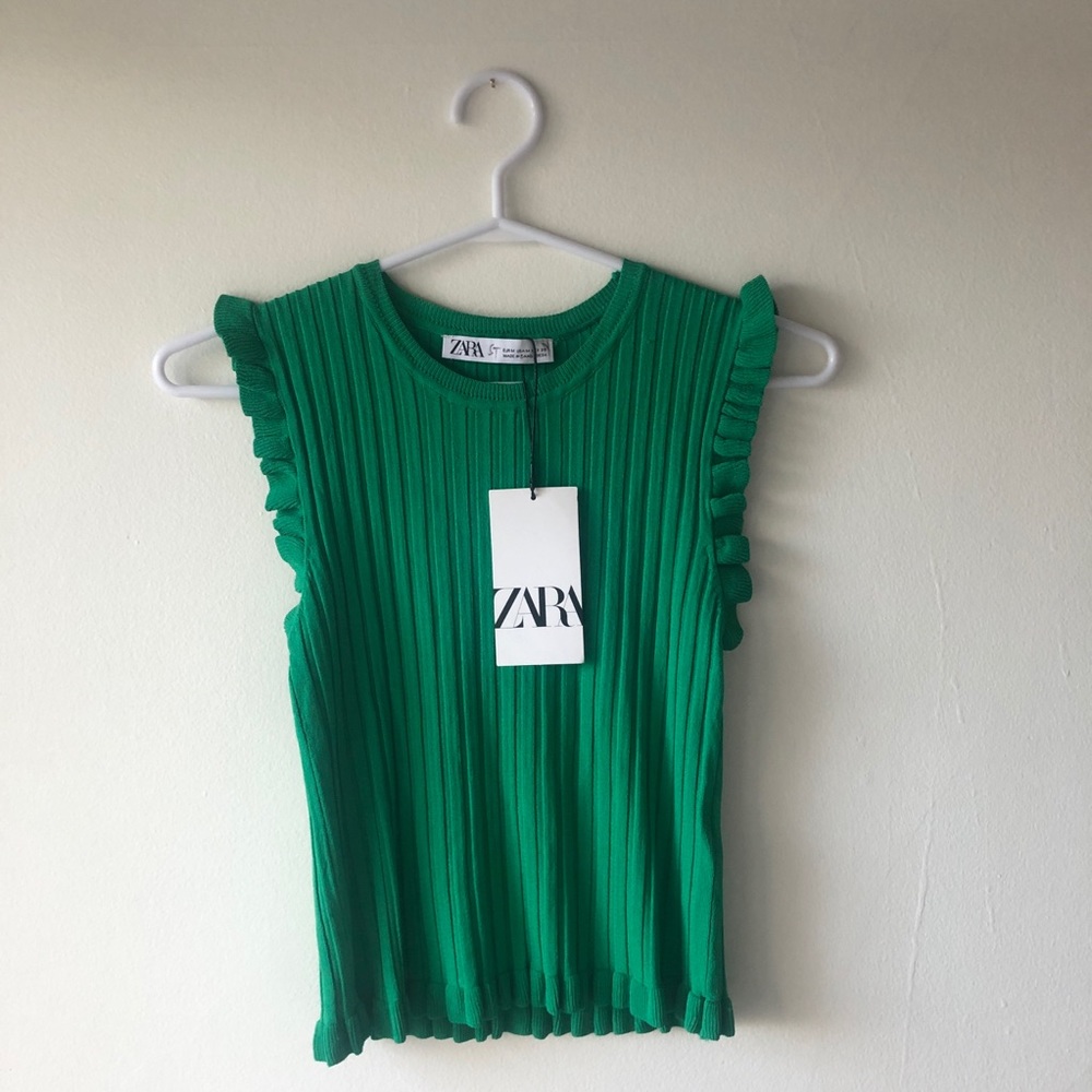 Zara Green Ribbed Knit sleeveless top